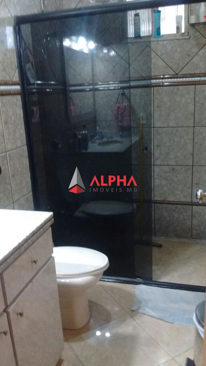 Casa, Lindéia, 4 Quartos, 2 Vagas