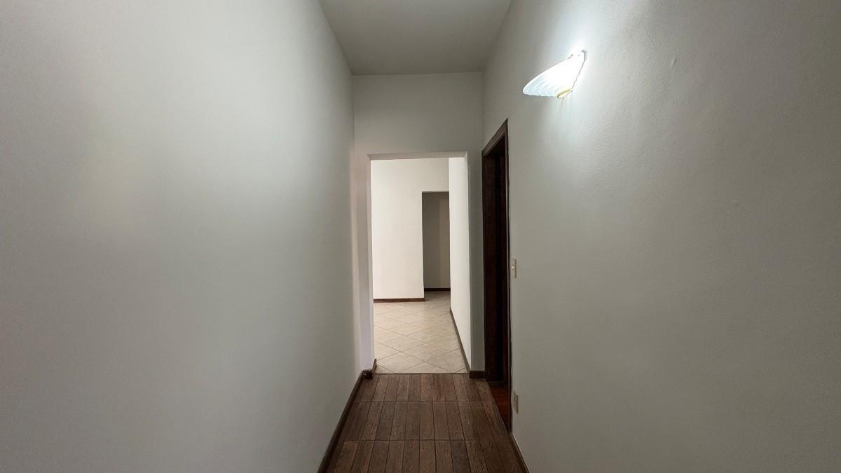 Casa, Nova Granada, 5 Quartos, 3 Vagas, 1 Suíte