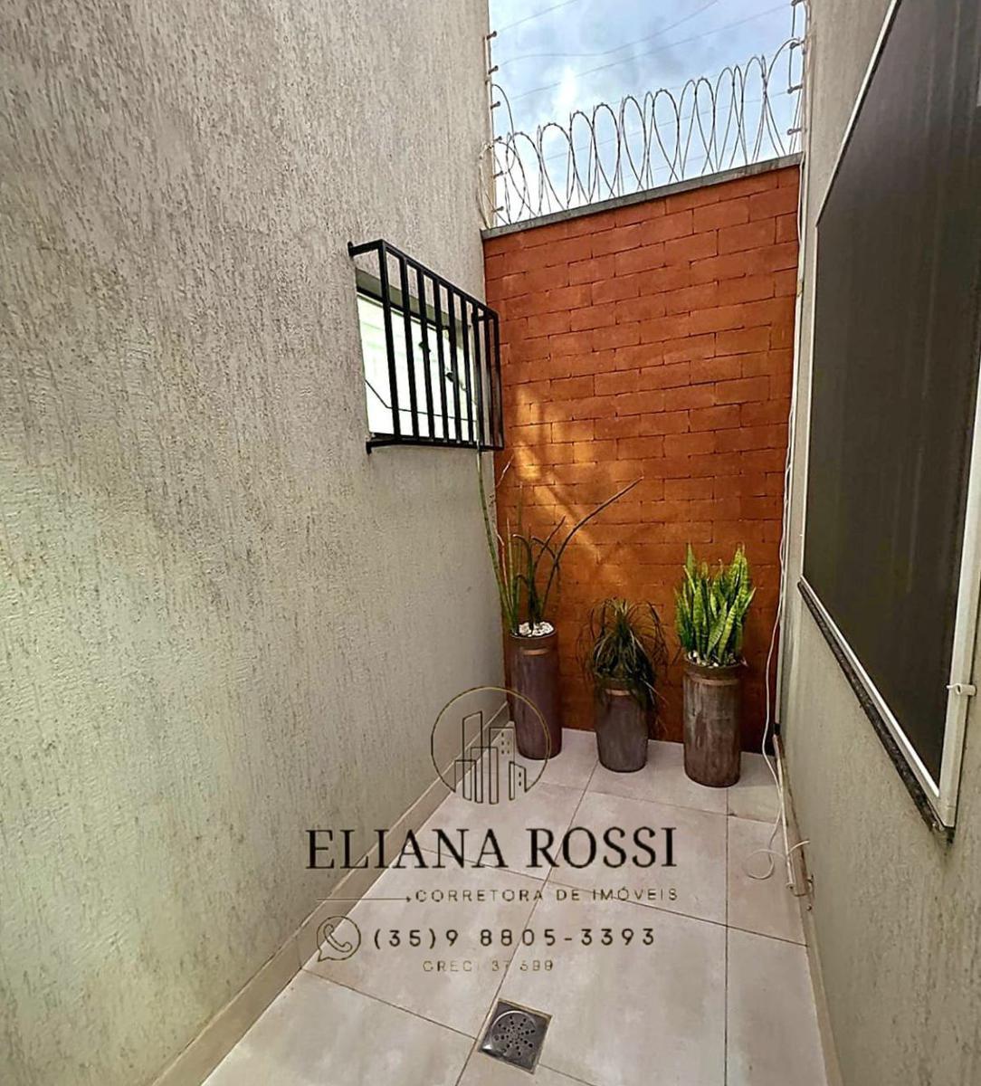 Casa, Centro, 3 Quartos, 2 Vagas, 1 Suíte