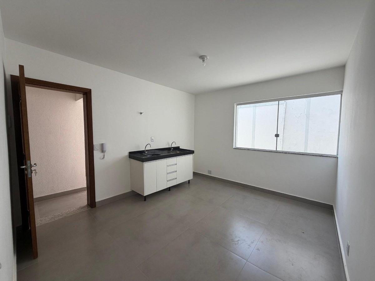 Apartamento, Dom Bosco, 1 Quarto, 0 Vaga
