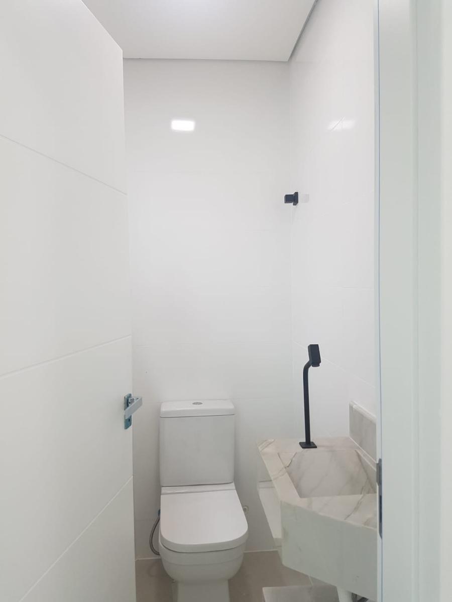 Casa, Planalto, 4 Quartos, 4 Vagas, 2 Suítes