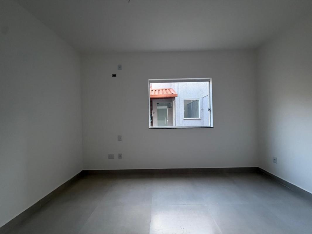 Casa, Santa Mônica, 3 Quartos, 2 Vagas, 1 Suíte