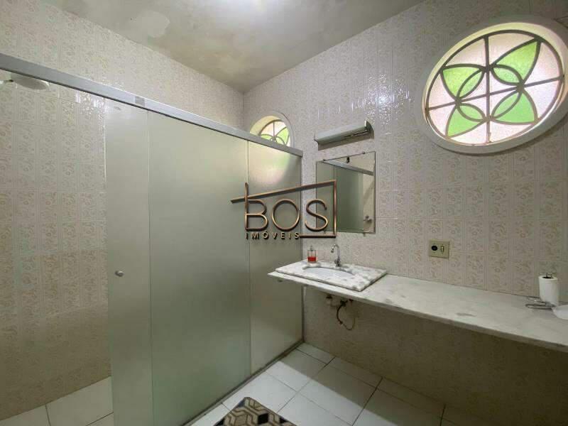 Casa, Sion, 4 Quartos, 6 Vagas, 1 Suíte