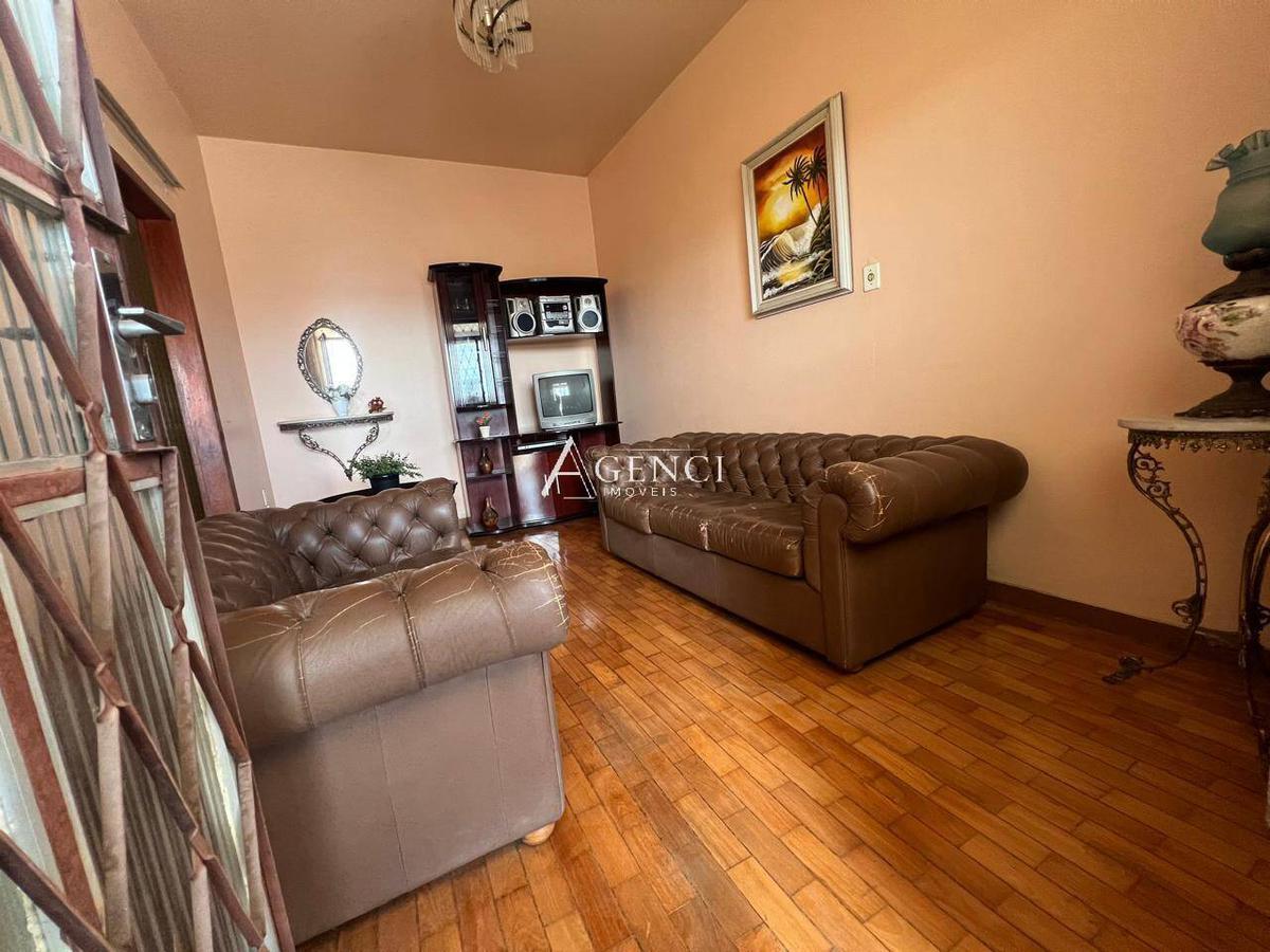 Casa, Camargos, 3 Quartos, 0 Vaga, 0 Suíte
