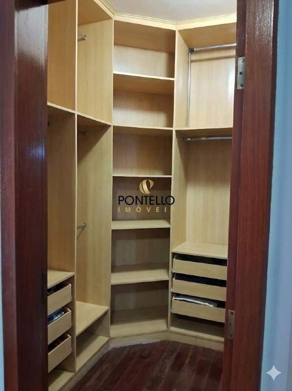 Casa, Esperança, 3 Quartos, 8 Vagas, 1 Suíte