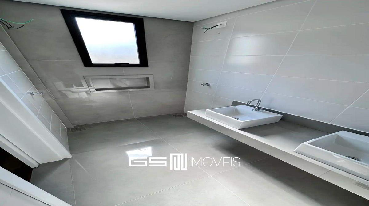 Apartamento, Castelo, 4 Quartos, 2 Vagas, 2 Suítes