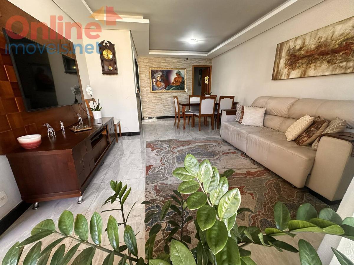 Casa, Fernão Dias, 3 Quartos, 0 Vaga, 1 Suíte