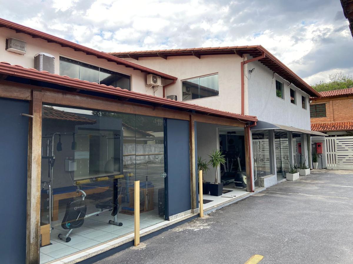Casa, Pampulha, 10 Quartos, 15 Vagas, 1 Suíte