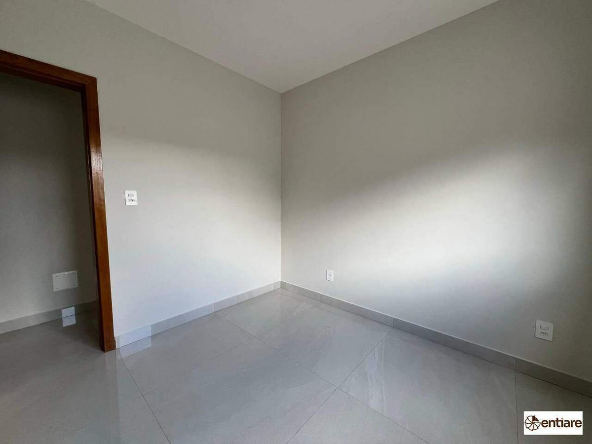 Apartamento, Barreiro, 3 Quartos, 2 Vagas, 1 Suíte