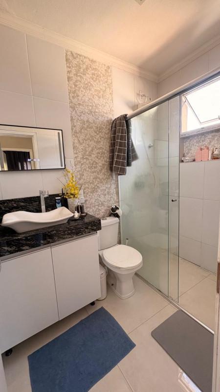 Casa, Teixeira Dias (barreiro), 3 Quartos, 3 Vagas, 1 Suíte