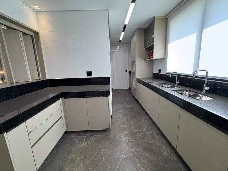 Apartamento, Lourdes, 4 Quartos, 4 Vagas, 4 Suítes