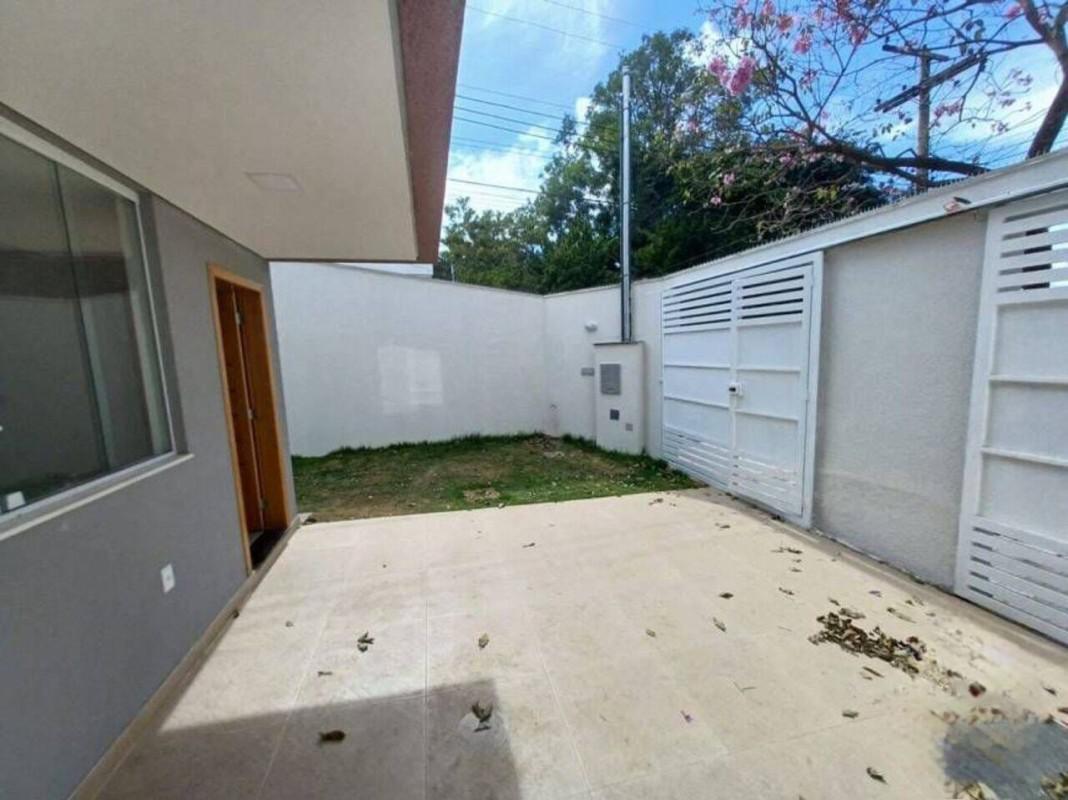 Casa, Itapoã, 3 Quartos, 2 Vagas, 1 Suíte