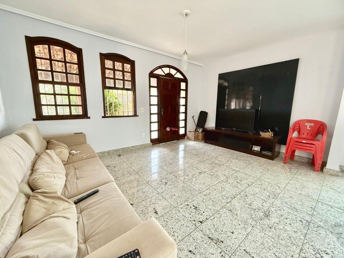 Casa, Santa Amélia, 4 Quartos, 4 Vagas, 1 Suíte