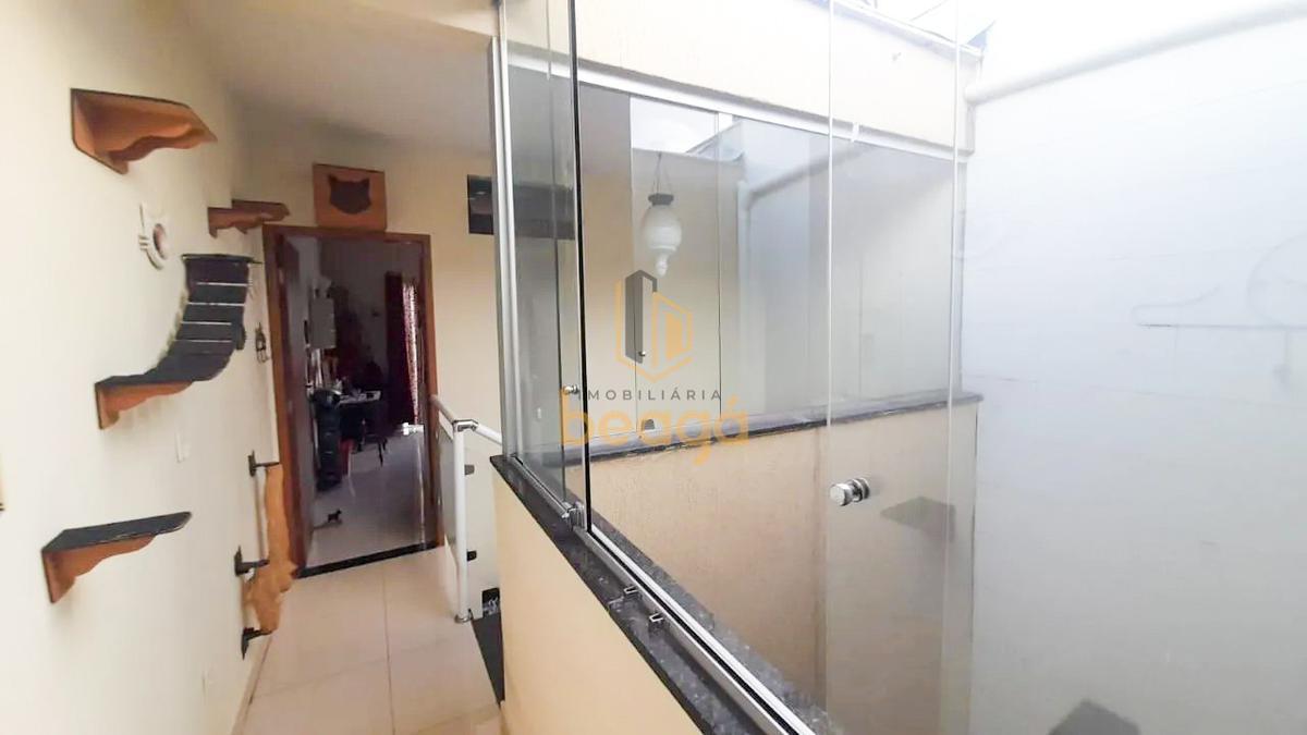Casa, Parque Xangri-lá, 3 Quartos, 2 Vagas, 2 Suítes