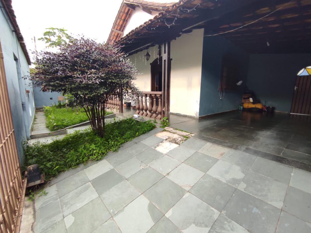 Casa, Alto Caiçaras, 3 Quartos, 2 Vagas, 1 Suíte