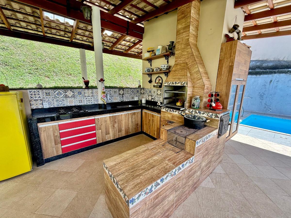 Casa, São Luiz (pampulha), 4 Quartos, 10 Vagas, 3 Suítes