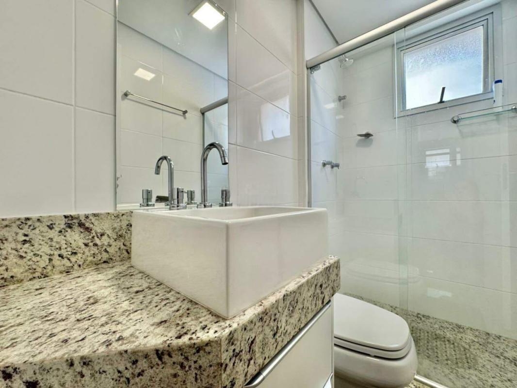 Apartamento, Centro, 2 Quartos, 2 Vagas, 1 Suíte