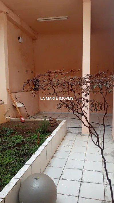 Casa, Barreiro, 3 Quartos, 4 Vagas, 1 Suíte