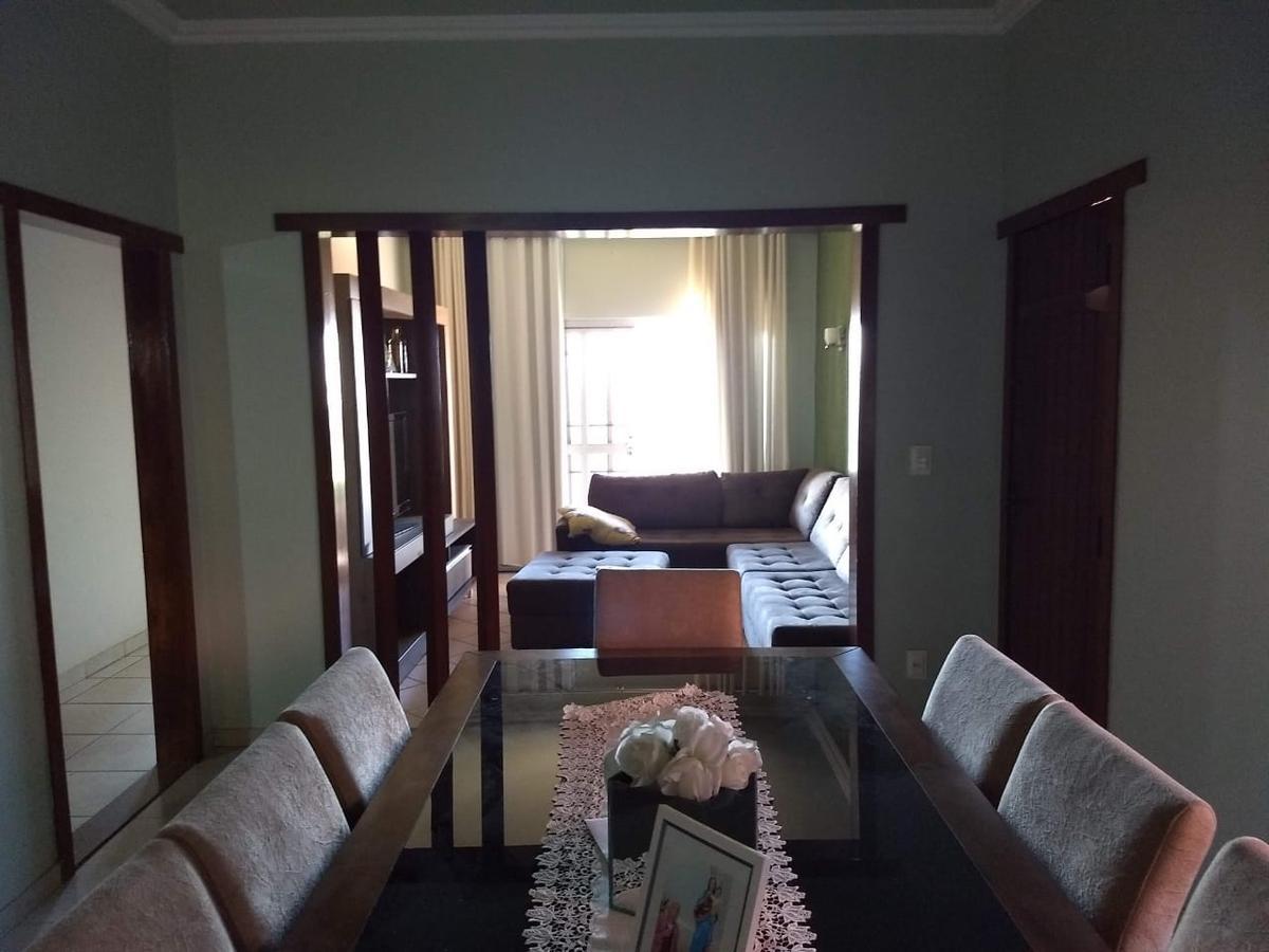 Casa, São Pedro, 3 Quartos, 3 Vagas, 1 Suíte