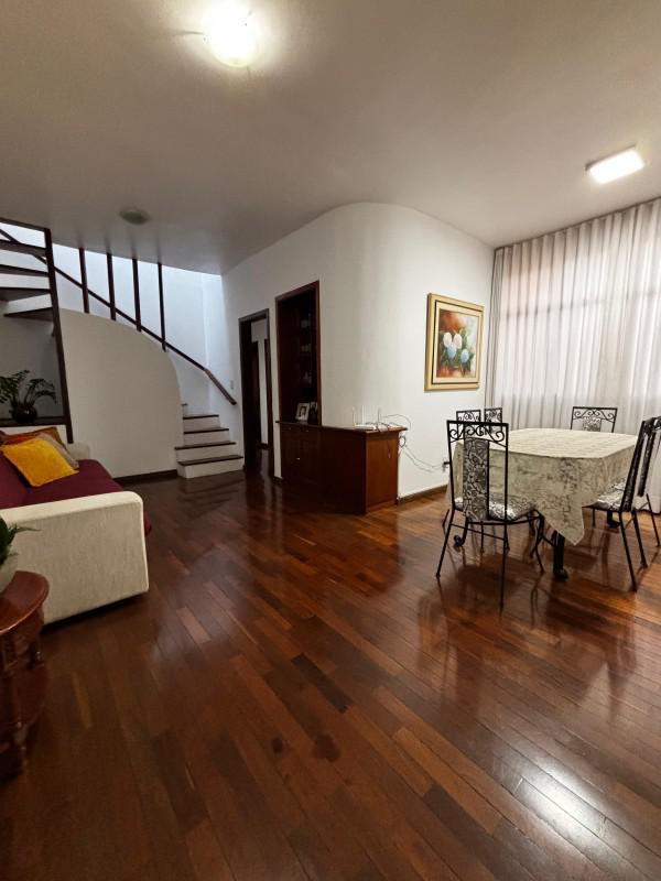 Cobertura, Sagrada Família, 4 Quartos, 2 Vagas, 1 Suíte