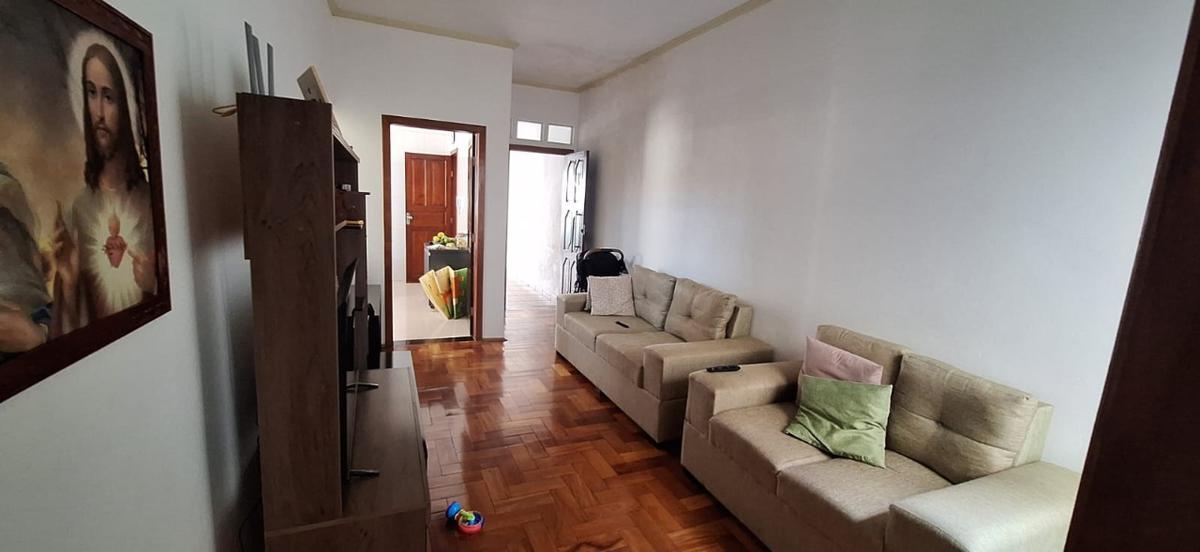 Casa, Centro, 3 Quartos, 2 Vagas, 1 Suíte