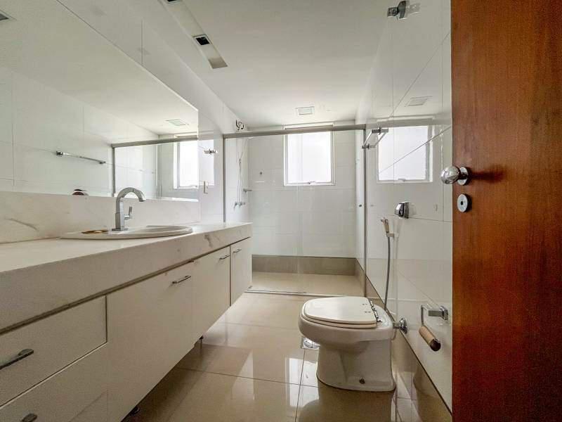 Apartamento, Santo Agostinho, 4 Quartos, 2 Vagas, 1 Suíte