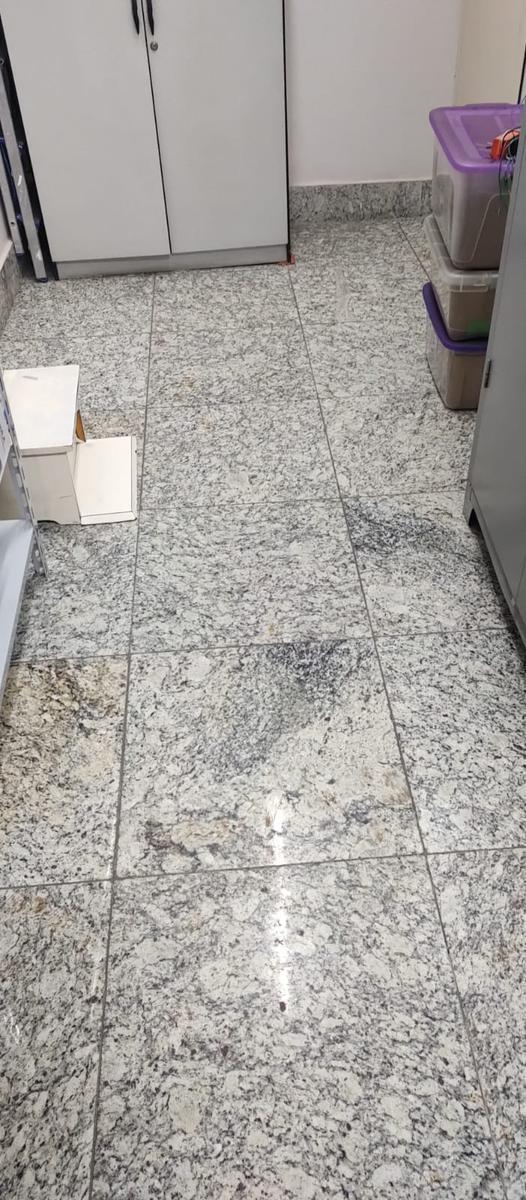 Sala, Centro, 0 Quarto, 0 Vaga