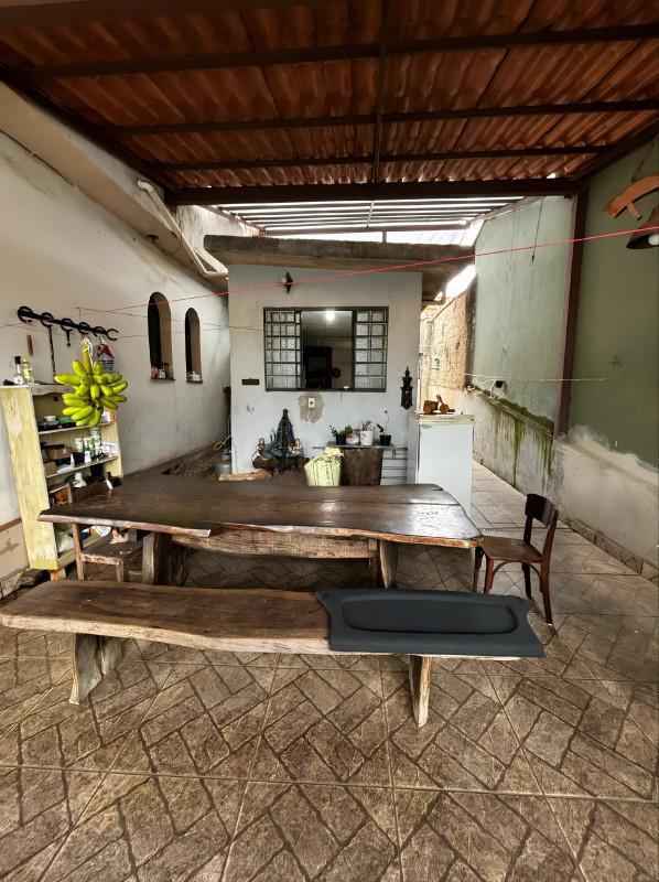 Casa, Sagrada Família, 3 Quartos, 4 Vagas, 1 Suíte