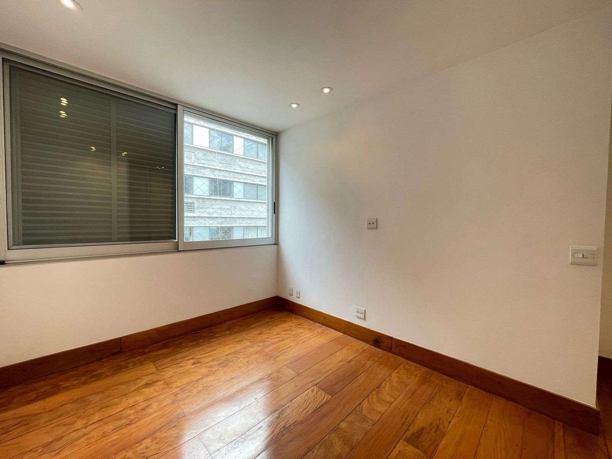 Cobertura, Savassi, 4 Quartos, 3 Vagas, 2 Suítes