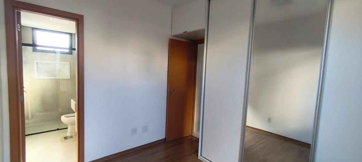 Apartamento, Esplanada, 3 Quartos, 2 Vagas, 1 Suíte