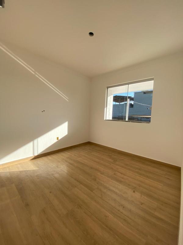 Casa, Centro, 3 Quartos, 2 Vagas, 1 Suíte