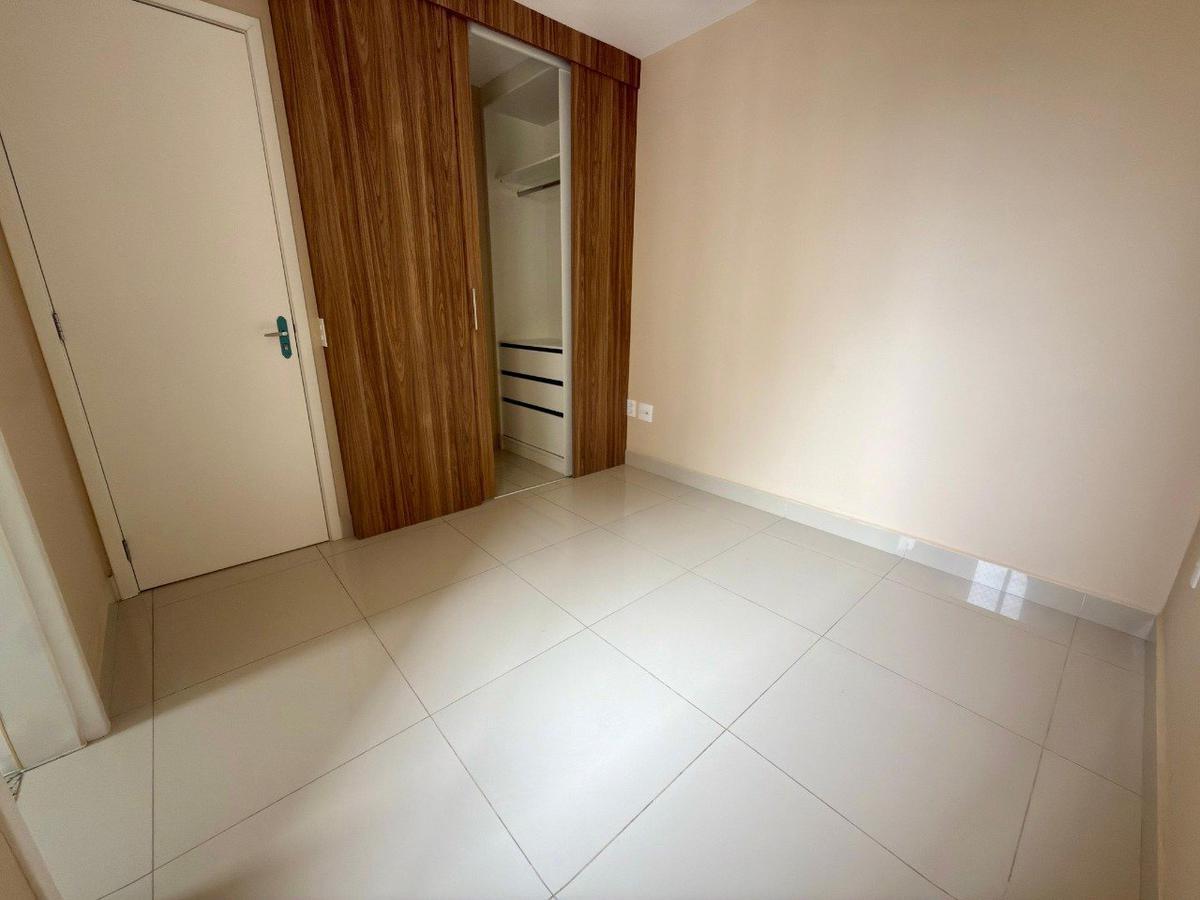 Apartamento, Planalto, 2 Quartos, 1 Vaga, 1 Suíte