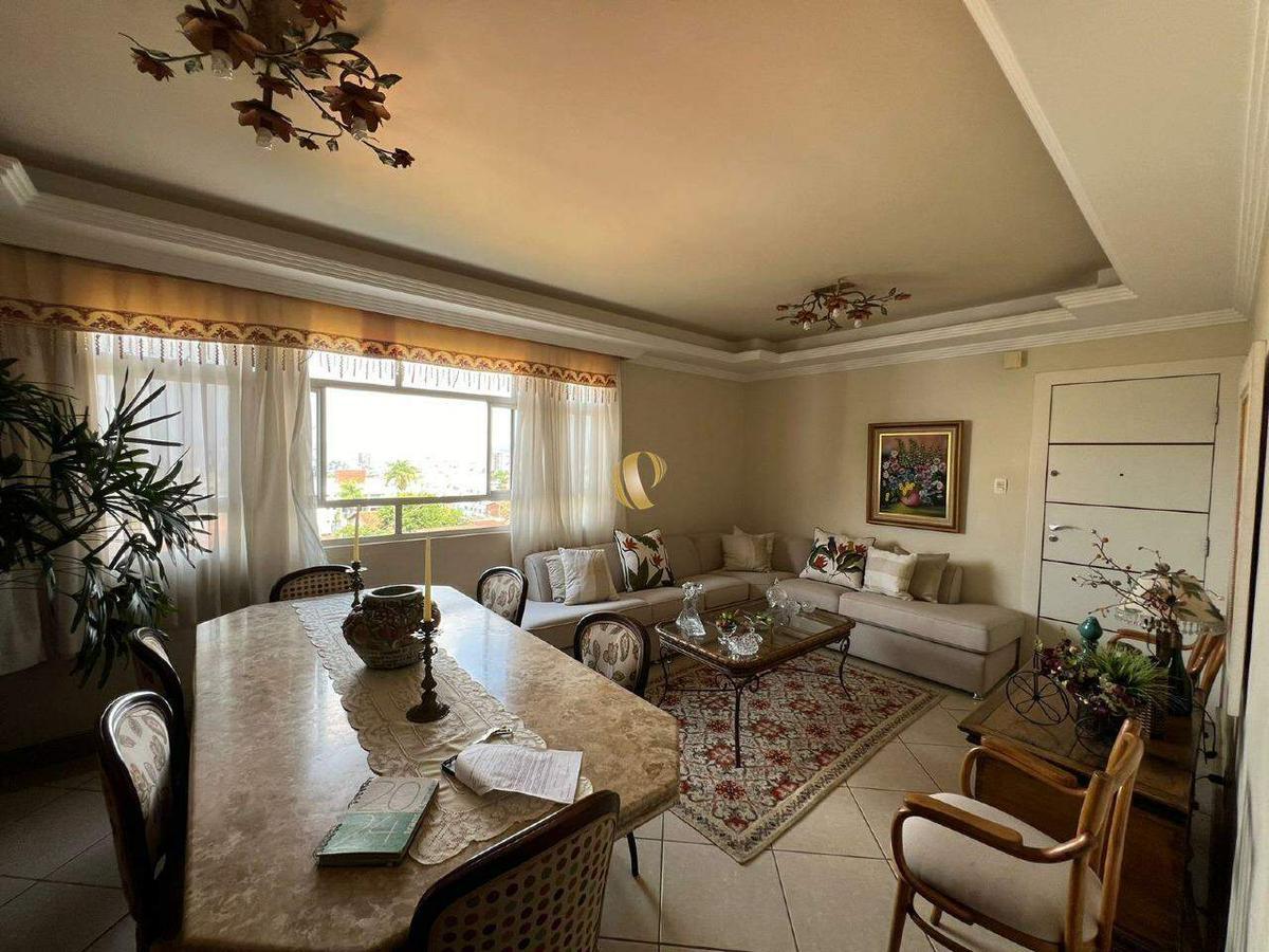 Apartamento, Santa Helena, 4 Quartos, 2 Vagas, 1 Suíte