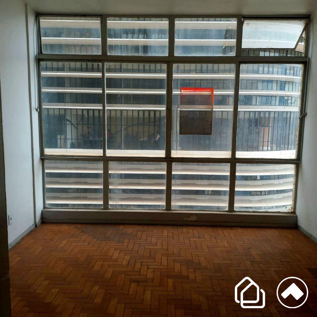 Sala, Centro