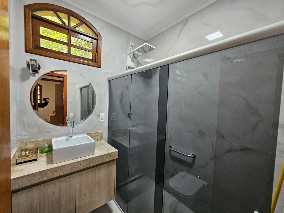 Casa, Santa Cruz, 4 Quartos, 6 Vagas, 1 Suíte