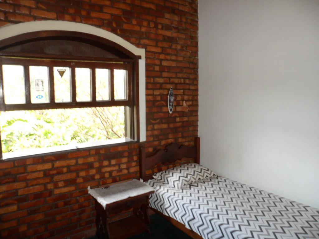 Casa, Centro, 4 Quartos, 10 Vagas, 1 Suíte