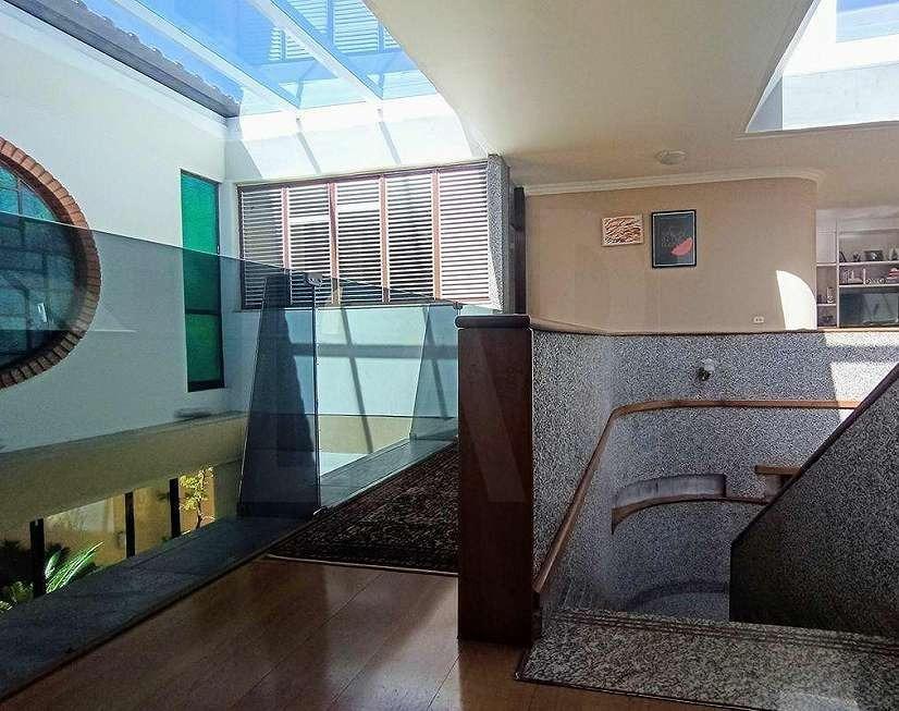 Casa, Santa Lúcia, 4 Quartos, 6 Vagas, 2 Suítes