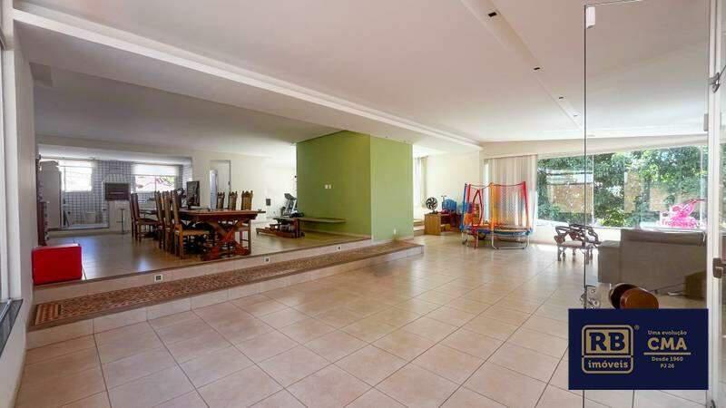Casa, Vila Paris, 6 Quartos, 7 Vagas, 2 Suítes