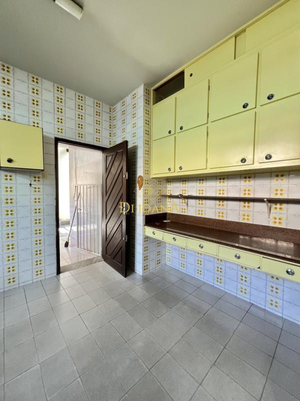 Casa, Brasiléia, 3 Quartos, 2 Vagas, 1 Suíte