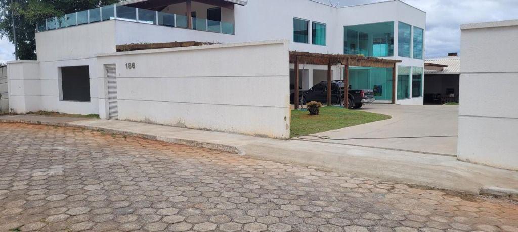 Casa, Condomínio Vale do Ouro, 5 Quartos, 0 Vaga, 5 Suítes