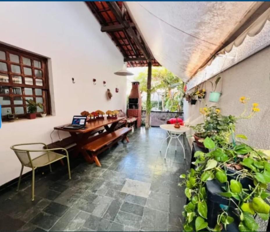 Casa, Ouro Preto, 3 Quartos, 3 Vagas, 1 Suíte