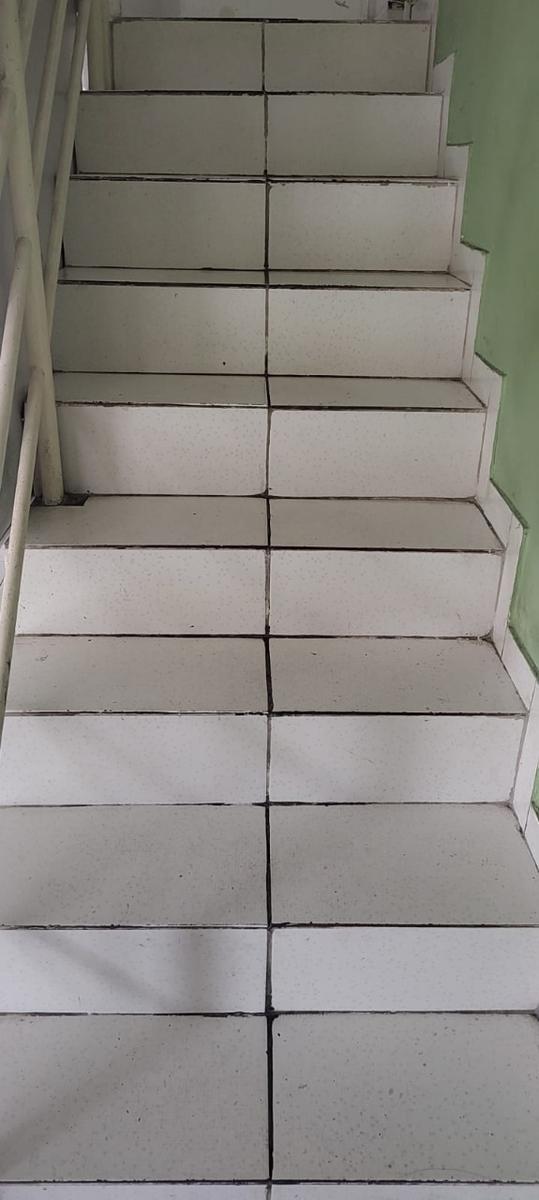 Andar, Santa Cruz, 1 Quarto, 0 Vaga