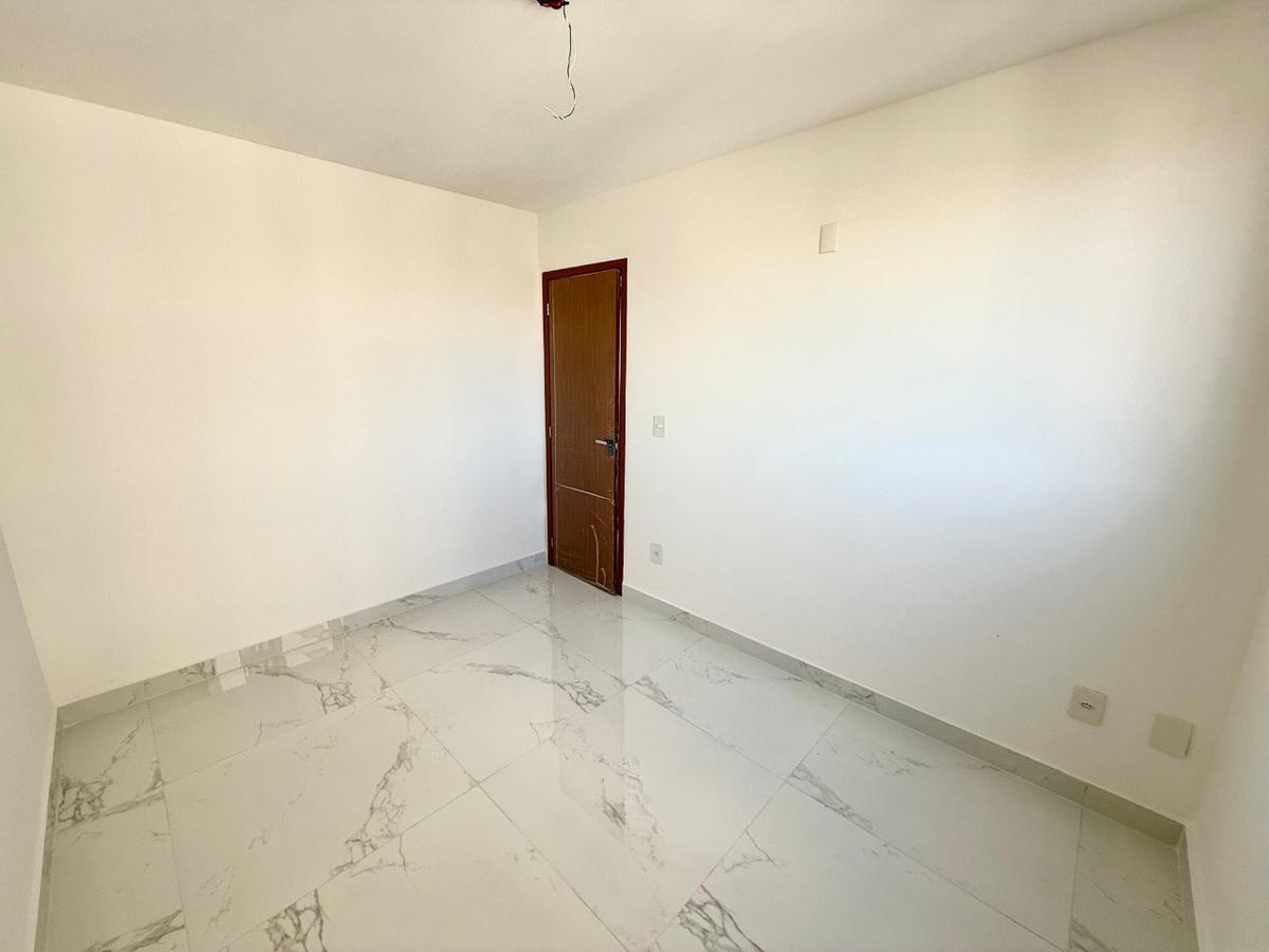 Apartamento, Serrano, 2 Quartos, 1 Vaga