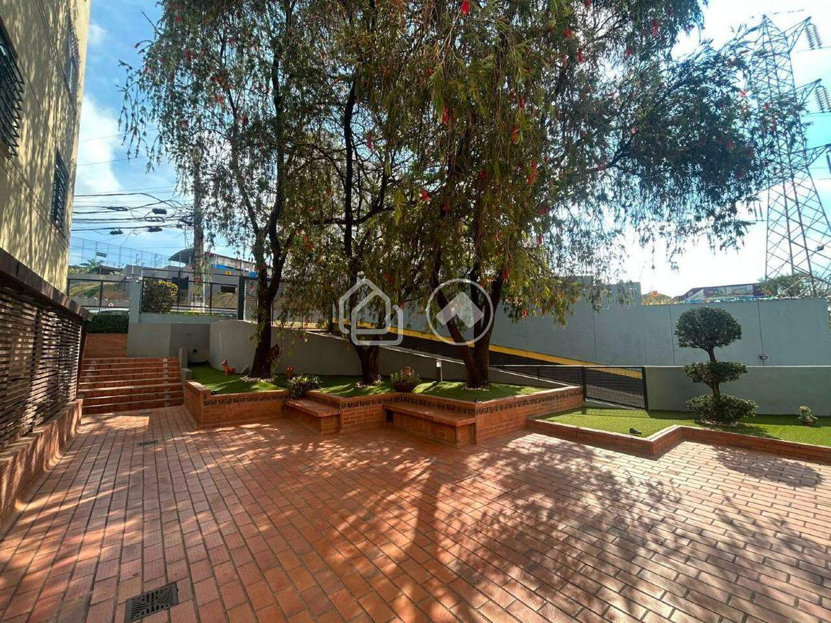 Apartamento, Estoril, 3 Quartos, 1 Vaga, 1 Suíte