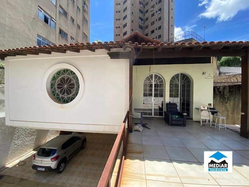Casa, Sion, 4 Quartos, 6 Vagas, 1 Suíte