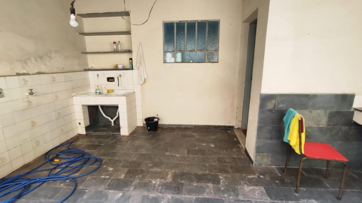 Casa, Jardim Montanhês, 3 Quartos, 3 Vagas, 1 Suíte