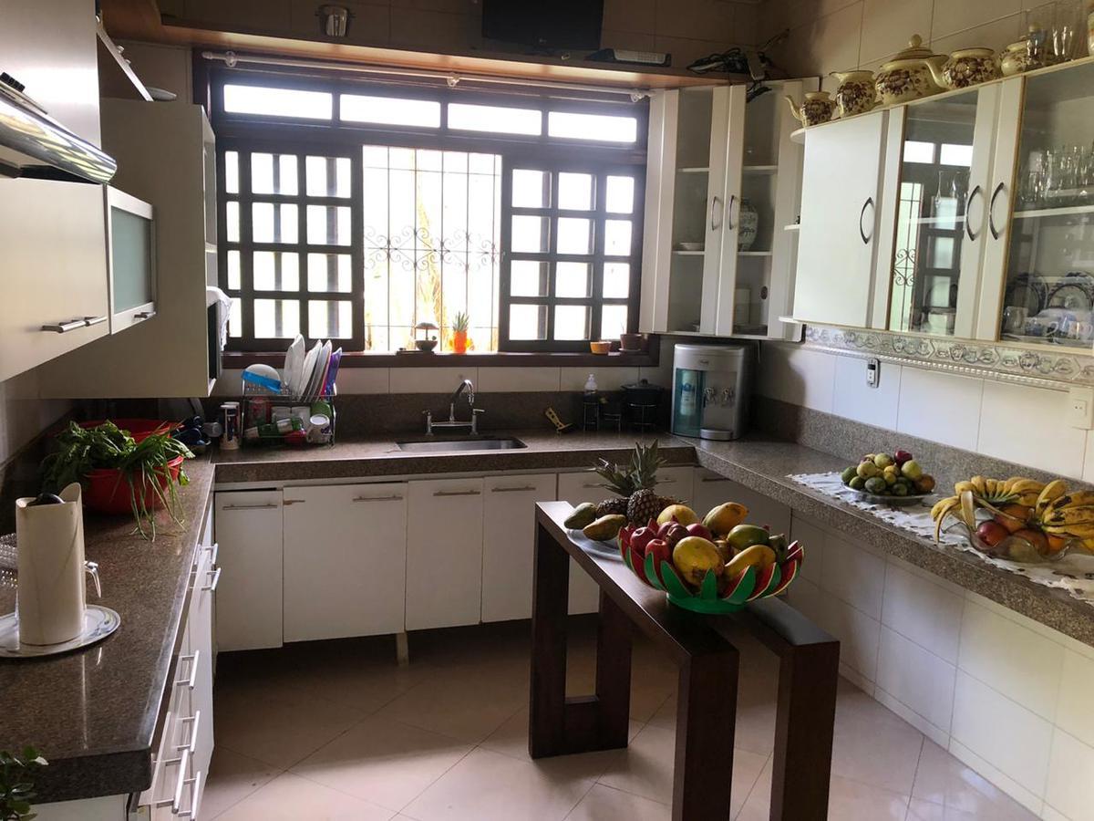 Casa, Pampulha, 3 Quartos, 6 Vagas, 2 Suítes