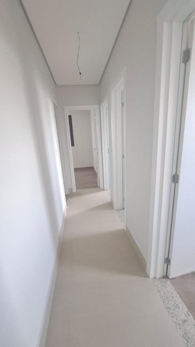 Apartamento, Jaraguá, 4 Quartos, 3 Vagas, 1 Suíte