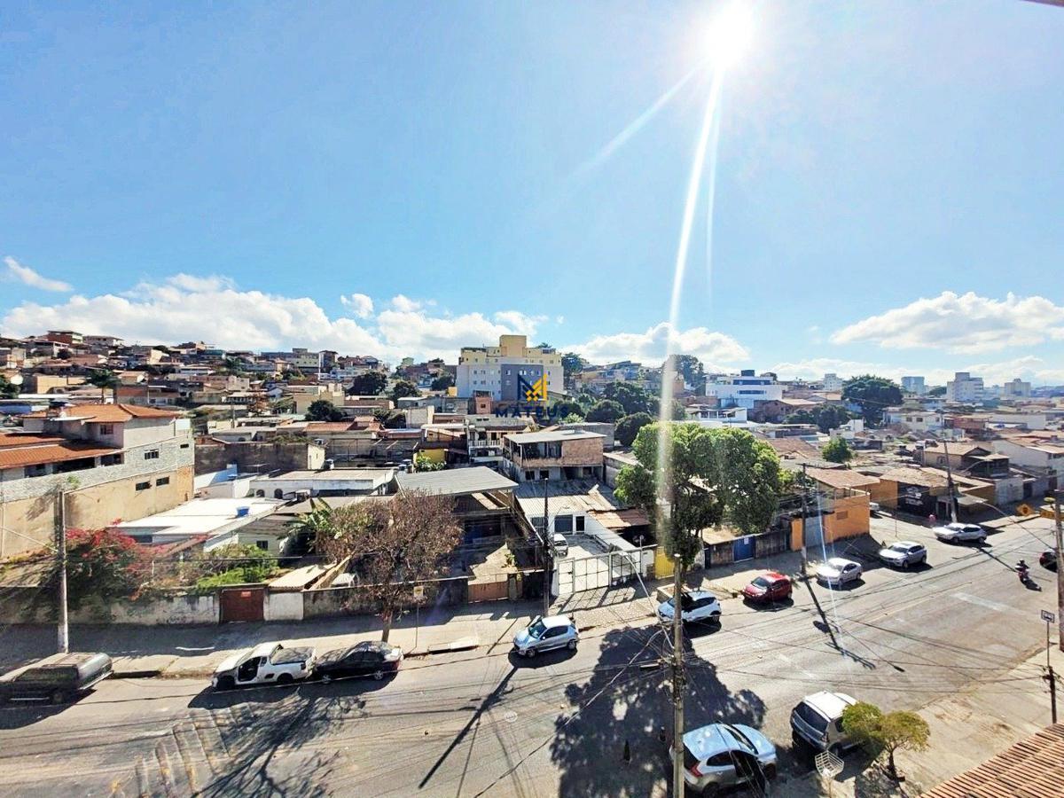 Cobertura, Santa Cruz, 4 Quartos, 2 Vagas, 1 Suíte