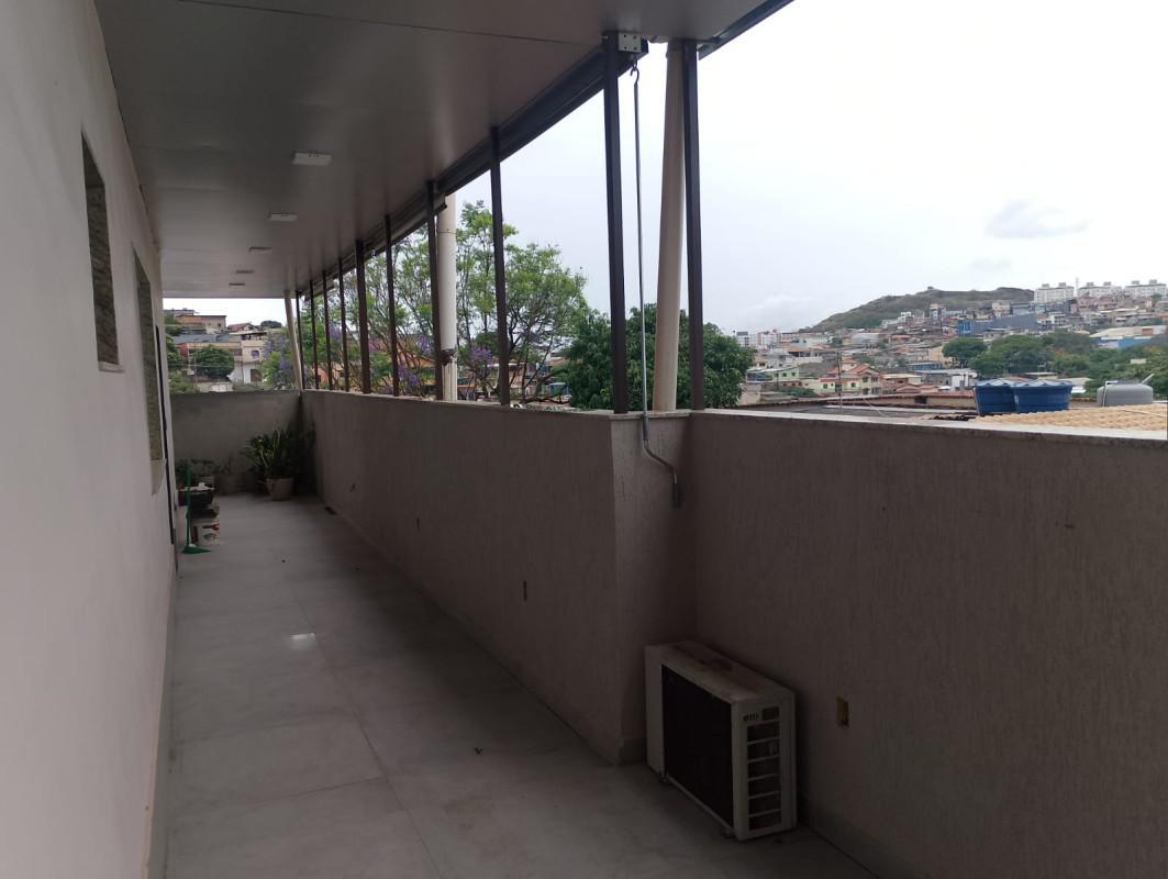 Casa, Lindéia, 3 Quartos, 4 Vagas, 1 Suíte